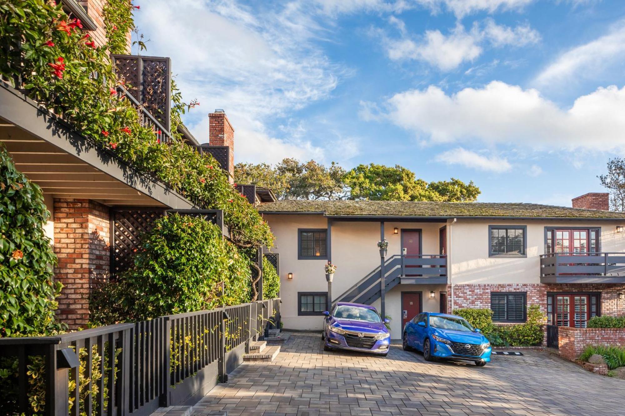 Wayside Inn Carmel-by-the-Sea Exterior photo
